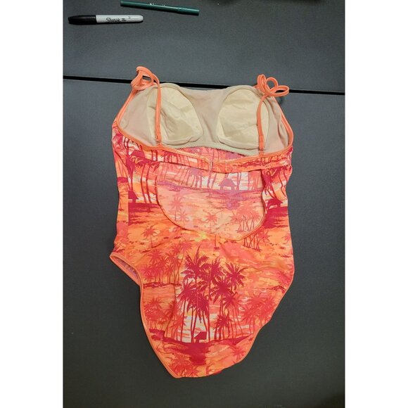 GUC Ocean Avenue, Retro One-Piece Swimsuit in Orange Hawaiian Sunset Print, Size - Picture 2 of 5